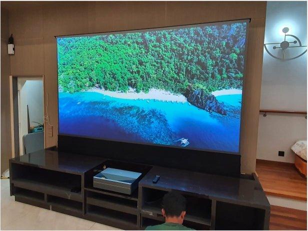 Malaysia dealer showroom, welcome to visit at any time.Video by viqmax-james #vividstormscreen - VIVIDSTORM