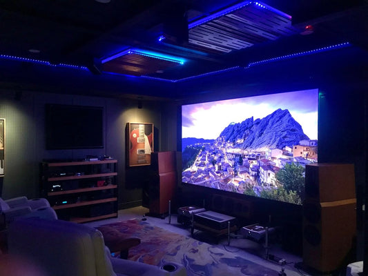 A Guide to Daily Maintenance for Projection Screens - VIVIDSTORM